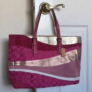 Coach Wave Gallery Leather Tote